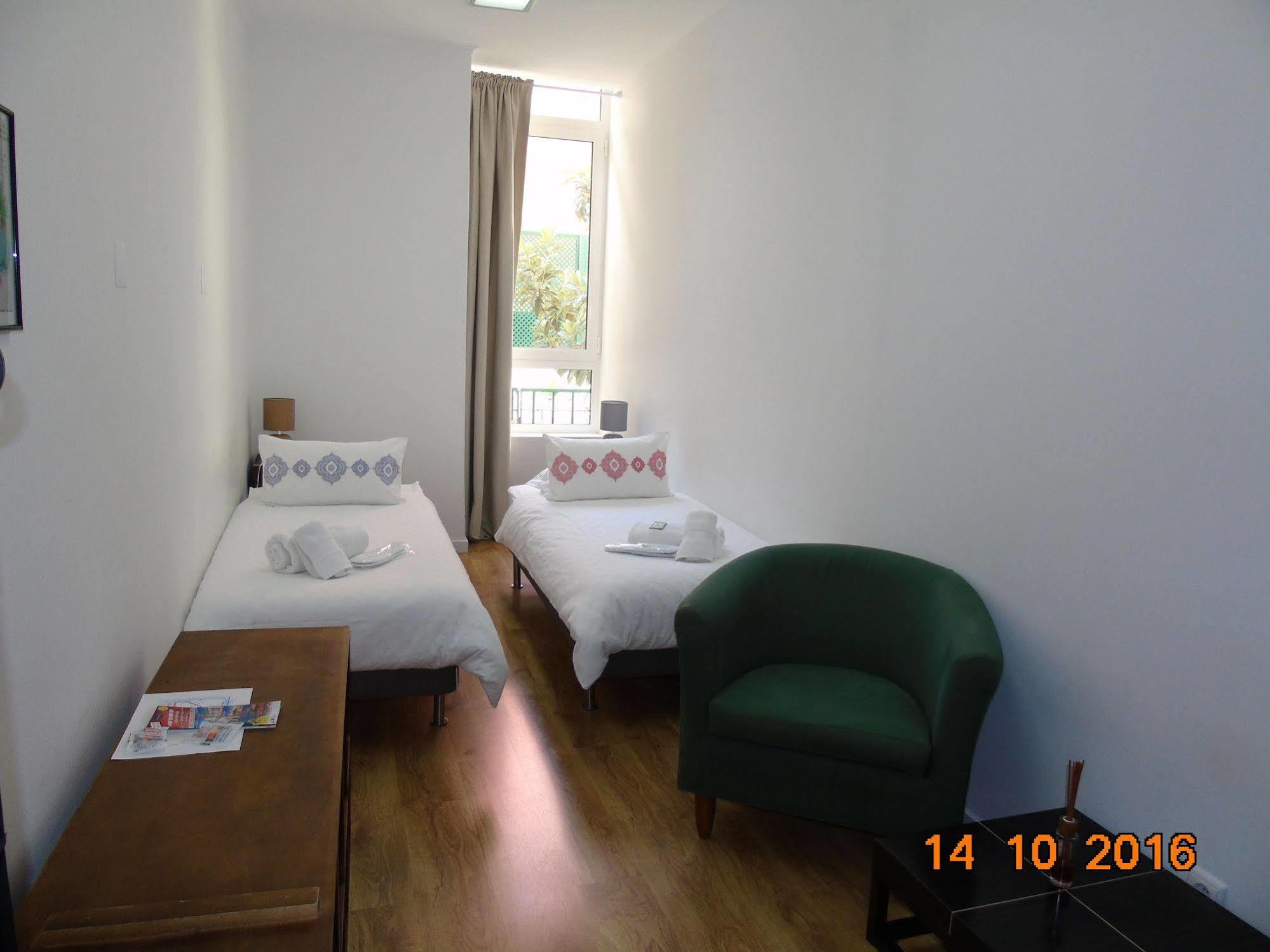 Guest house Chez Nous 2*
